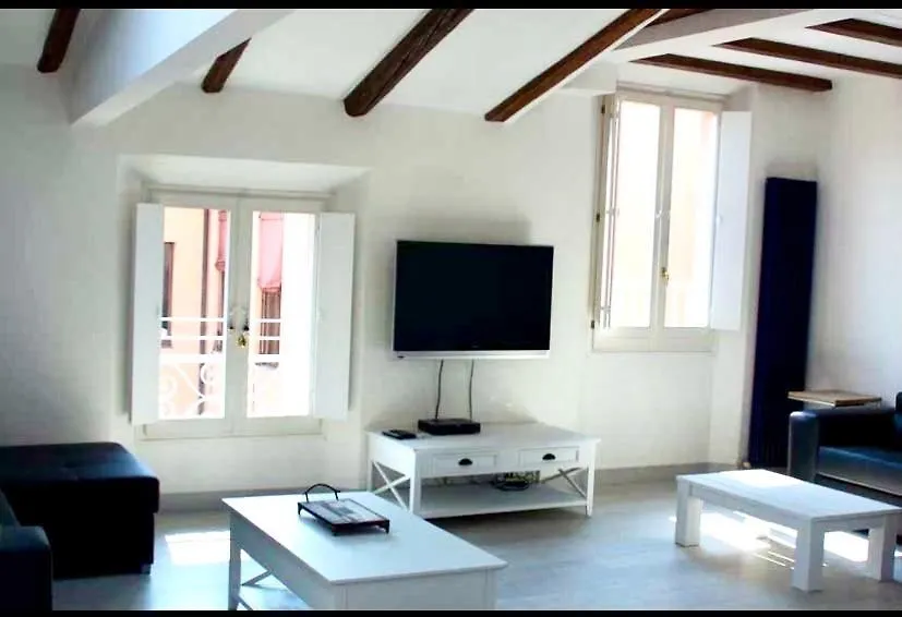 Mansarda Teatro Duse Centro Apartment Bologna Italy
